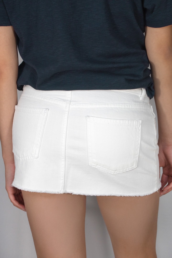 Low waist skirt | Subdued