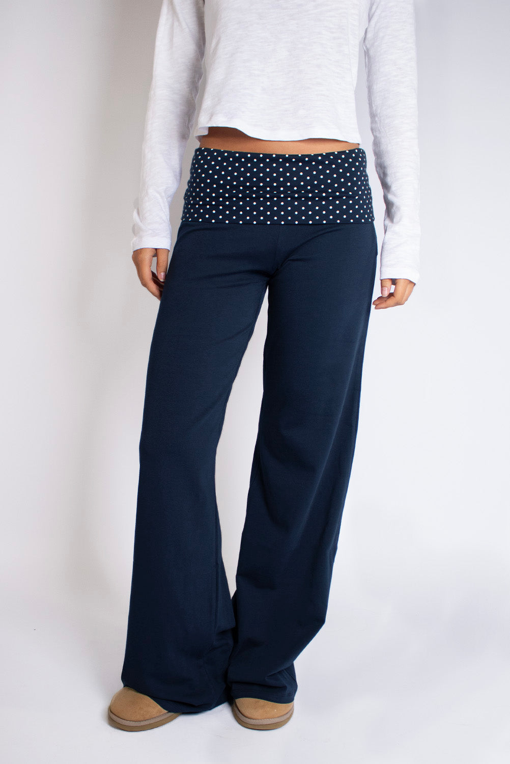 Wide-leg pants with cuffs | Subdued