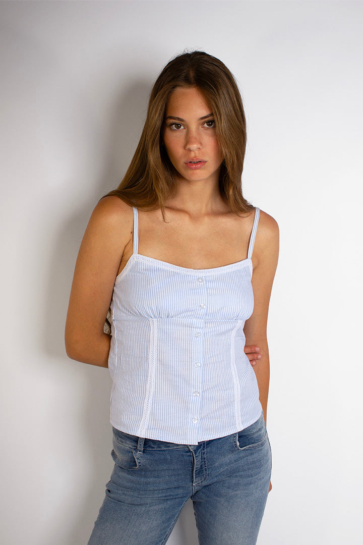 Top with buttons | Subdued
