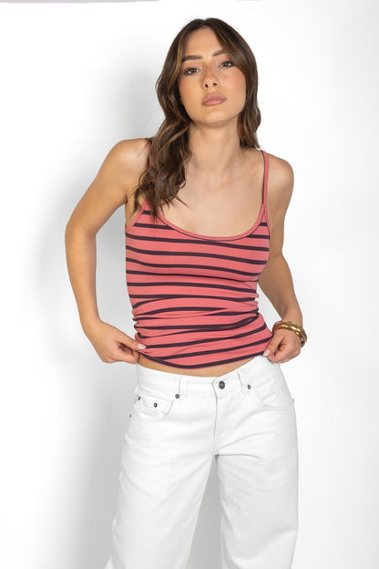 Scoop neckline top | Subdued